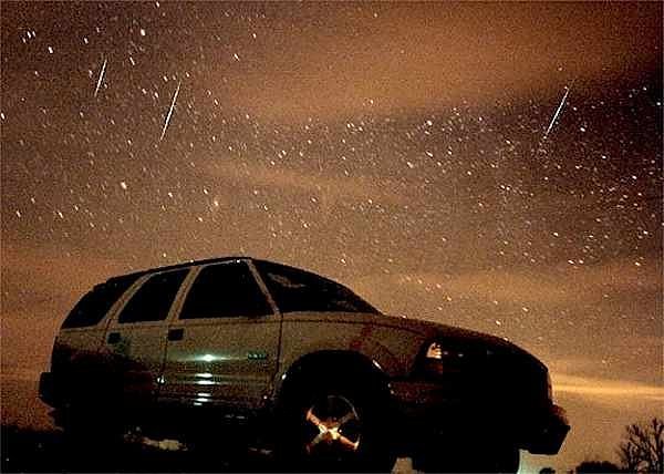 Leonids Meteor Shower, Minnesota, 2001