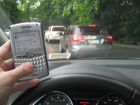 blackberry-driving