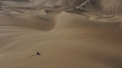 Ce se afla sub dunele de nisip